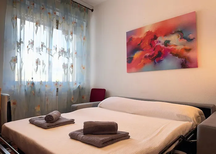 Апартаменты 7 Min From The Sea, Close To The Historic Centre