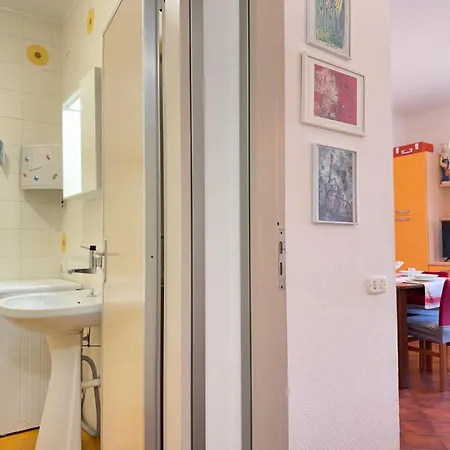 Διαμέρισμα 7 Min From The Sea, Close To The Historic Centre San Bartolomeo Al Mare